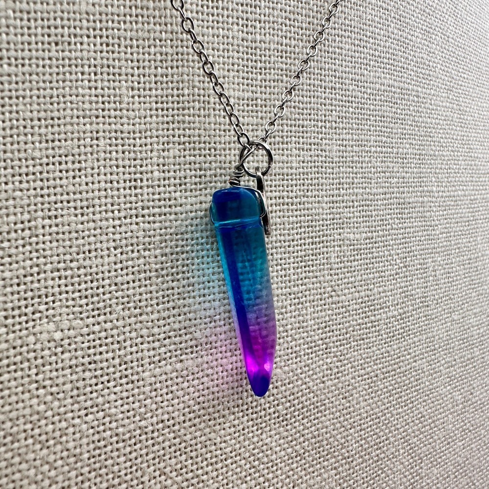 Vintage 90s Ombre Faux Quartz Glass Pendant Silver Tone BFF Charm Festival